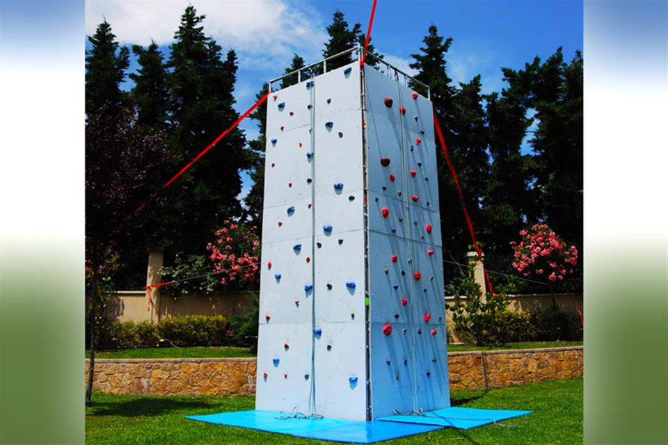 Climbing Wall - rentals by Air Game