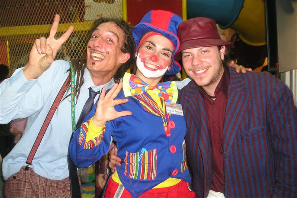 Juggler Clown DJ Party Triki Fun